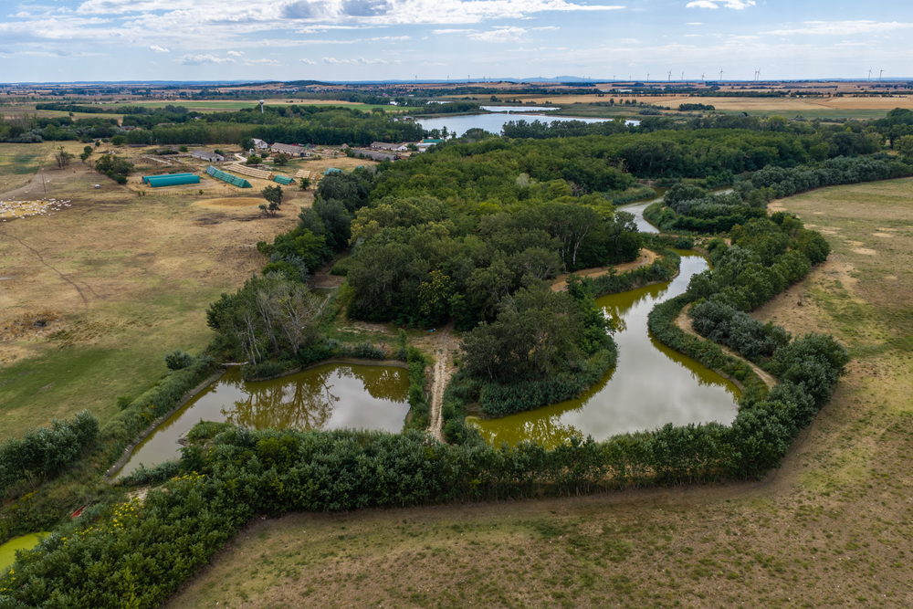 The seven-pond cascade from the air