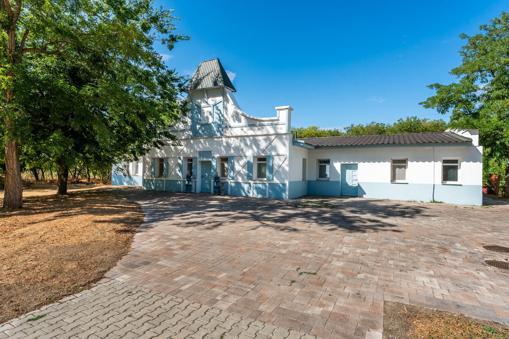 The forest lodge — entrance front